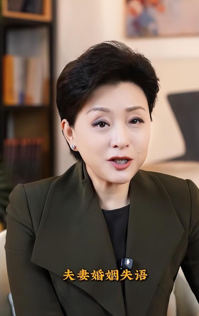 凯发k8国际手机杨澜被骂太装路人示好她眼